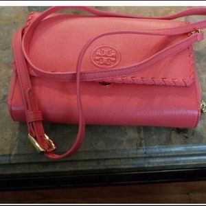 Like New Tory Burch Marion Wallet Crossbody
